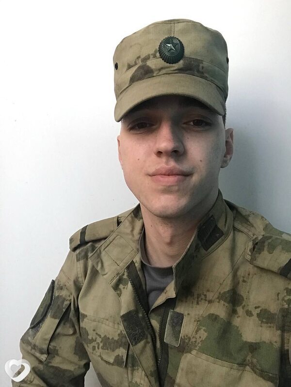 Александр, 23, Санкт-Петербурге — анкета №2233293