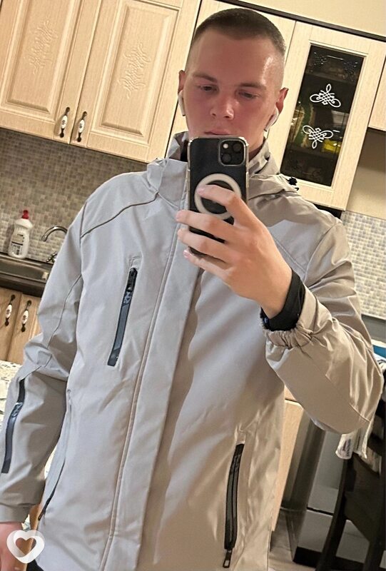 Александр, 22, Новосибирске — анкета №2234285