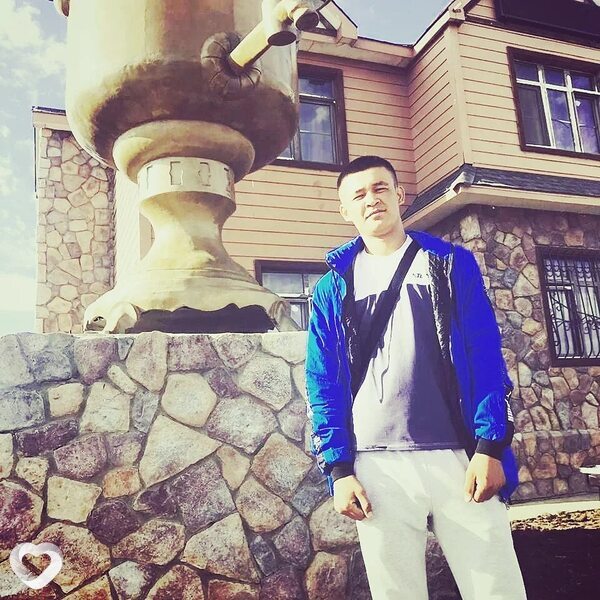 Бердаулет, 27, Атырау(гурьев) — анкета №2235253
