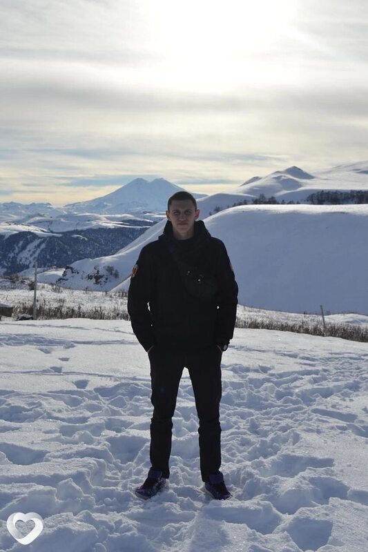 Владимир, 23, Невинномысске — анкета №2235474