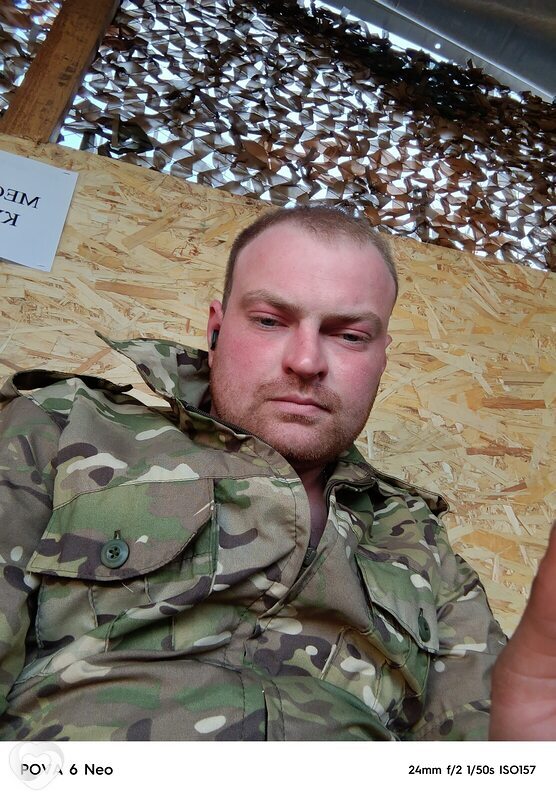 Кирилл, 28, Красном Луче — анкета №2236088