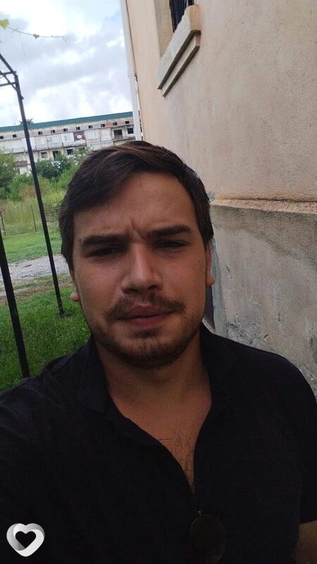 Артем, 25, Сухум — анкета №2236239