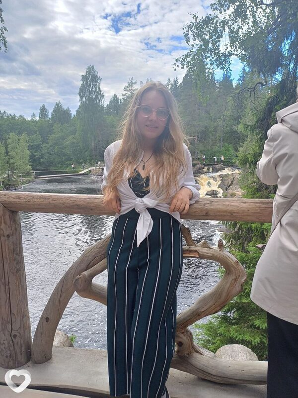 Таня, 21, Сочи — анкета №2236204