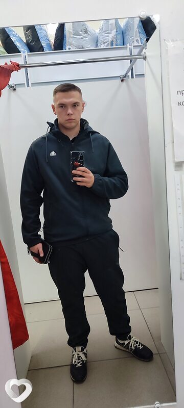 Дмитрий, 22, Новошахтинске — анкета №2236871