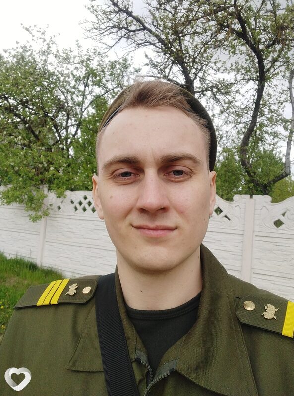 Саша, 23, Минске — анкета №2237250