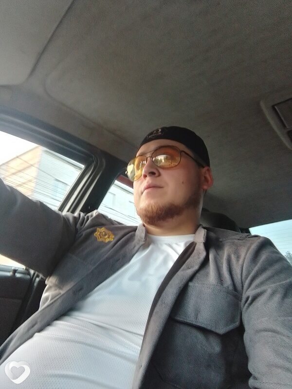Komron, 29, Екатеринбурге — анкета №2236896