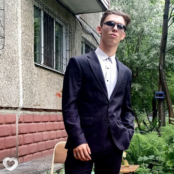 Николай Омск, 22, Москве — анкета №2237221
