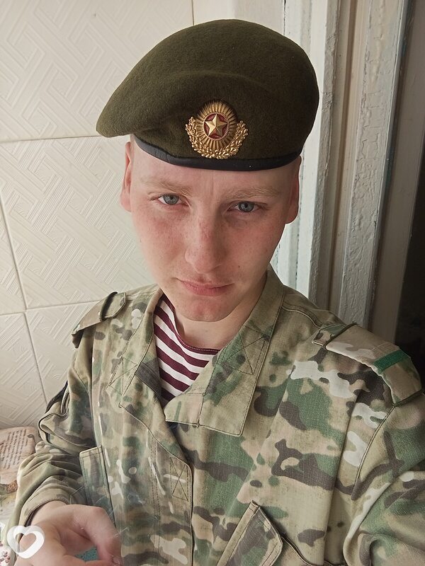 Коля, 21, Барановичах — анкета №2237233