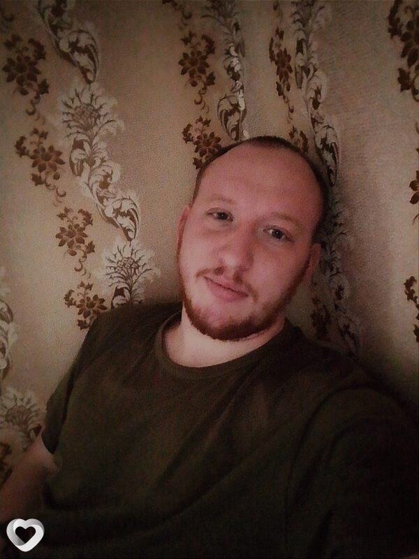Анатолий, 29, Саяногорске — анкета №2237773
