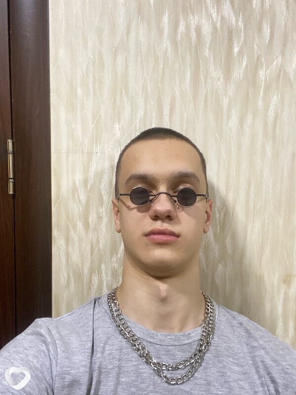 Алексей, 19, Москве — анкета №2238987