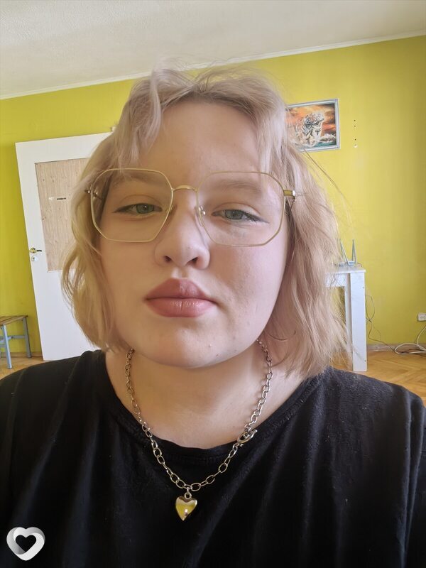 Екатерина, 20, Самаре — анкета №2239145