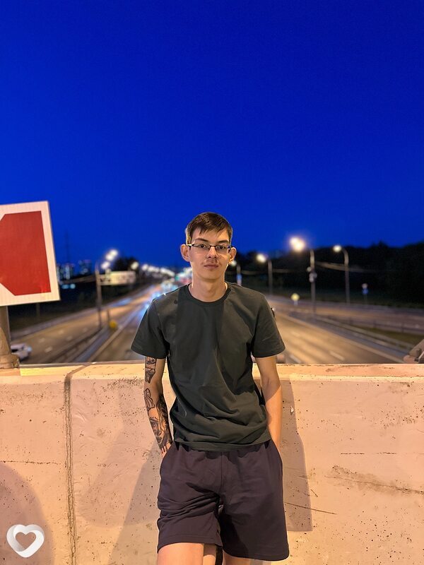 Илья, 23, Москве — анкета №2239510