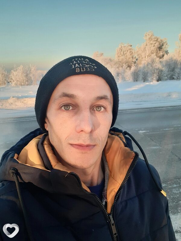 Александр, 40, Бийске — анкета №2239710