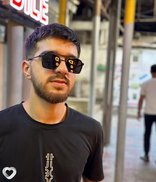 Макс, 21, Санкт-Петербурге — анкета №2239814