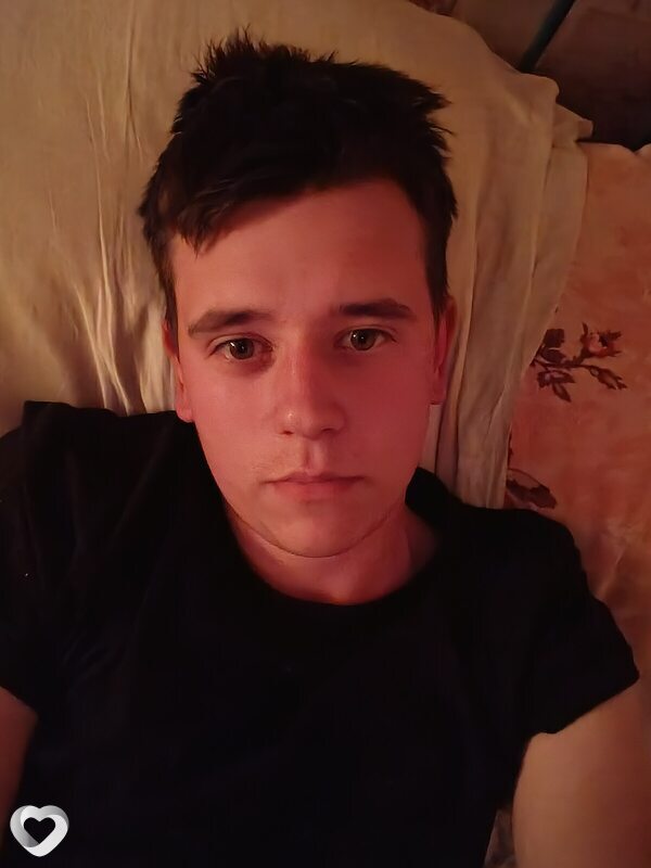 Андрей, 20, Могилев — анкета №2240292