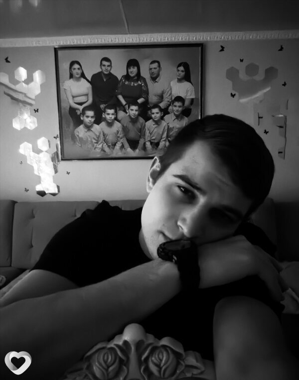 Роман, 24, Новосибирске — анкета №2240873