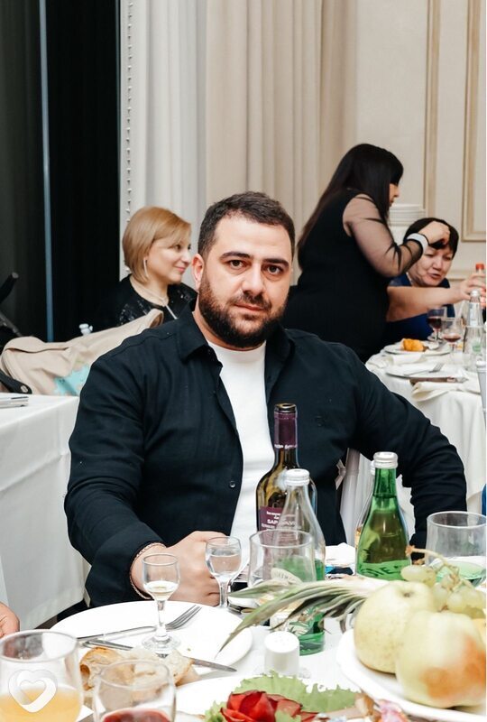 Артур, 36, Ереван — анкета №2241152
