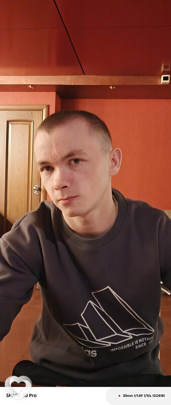 Максим, 29, Москве — анкета №2241240