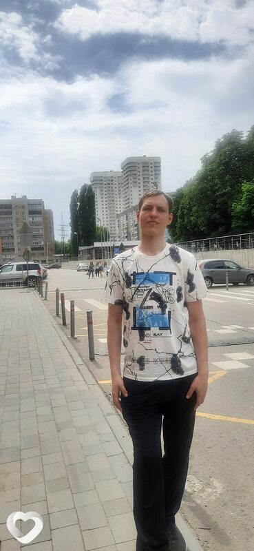 Денис, 31, Москве — анкета №2241242