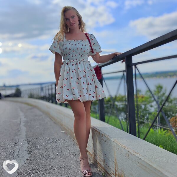 Елена, 29, Перми — анкета №2241439