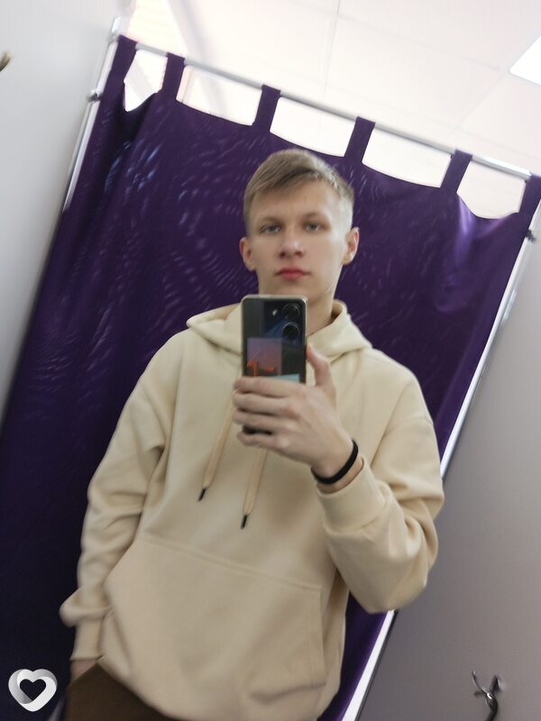Иван, 26, Ярославле — анкета №2241481