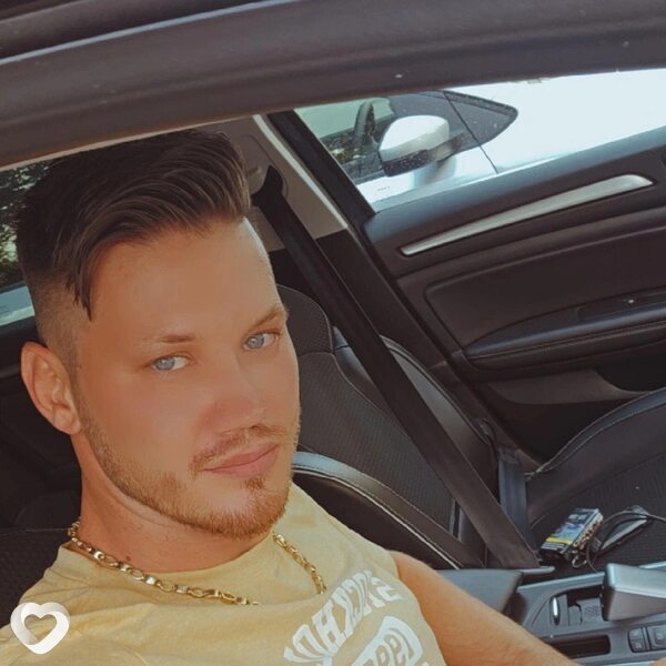 Catalin, 26, București — анкета №2242275