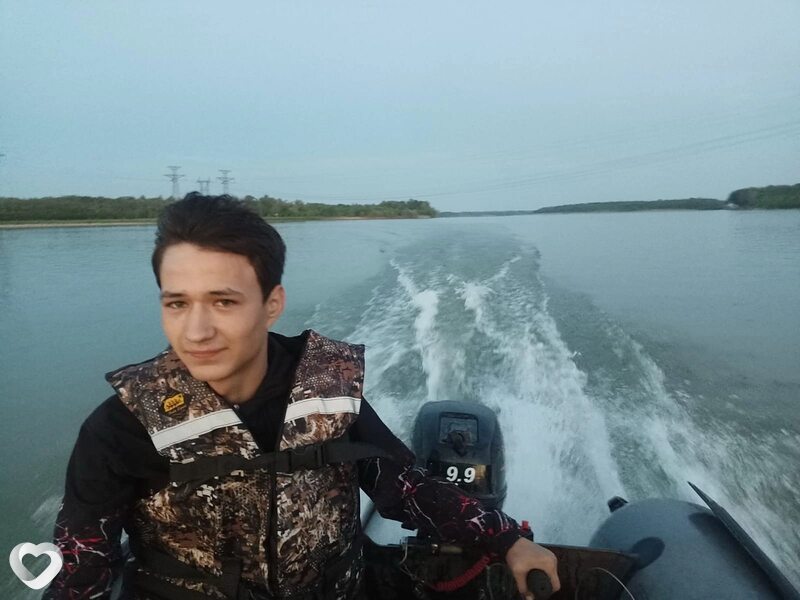Алексей, 22, Павлодаре — анкета №2242335