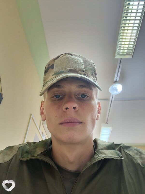 Евгений, 24, Самаре — анкета №2242766