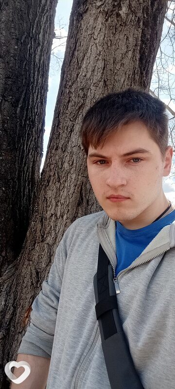 Кирилл, 20, Усть-Кут — анкета №2242780