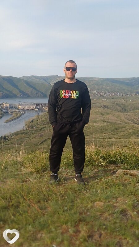 Вадим, 27, Усть-Каменогорск — анкета №2242691