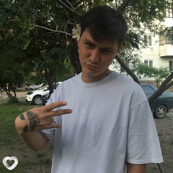 Ваня, 22, Абакане — анкета №2242897