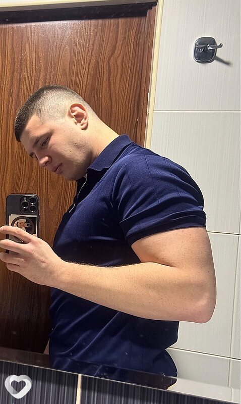 Антон, 26, Краснодаре — анкета №2242993