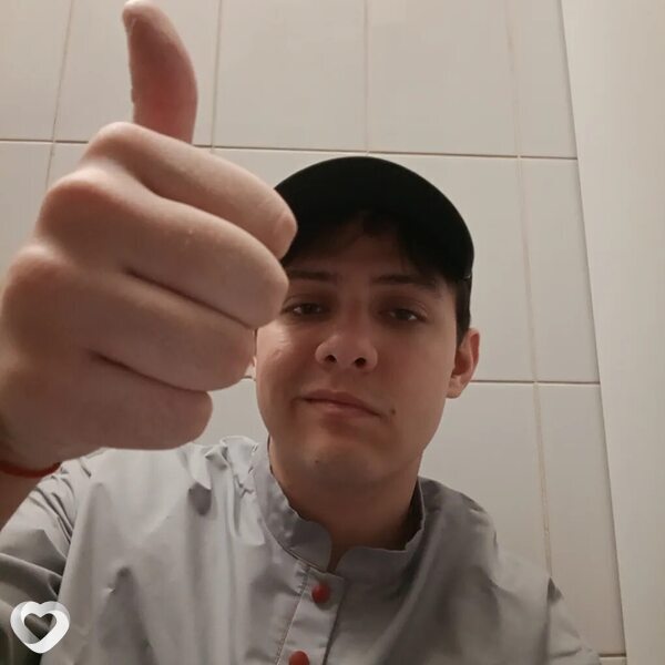 Артём, 21, Москве — анкета №2243438
