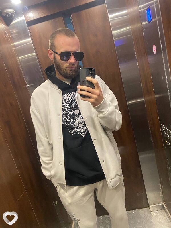 Лев, 24, Евпатории — анкета №2243653