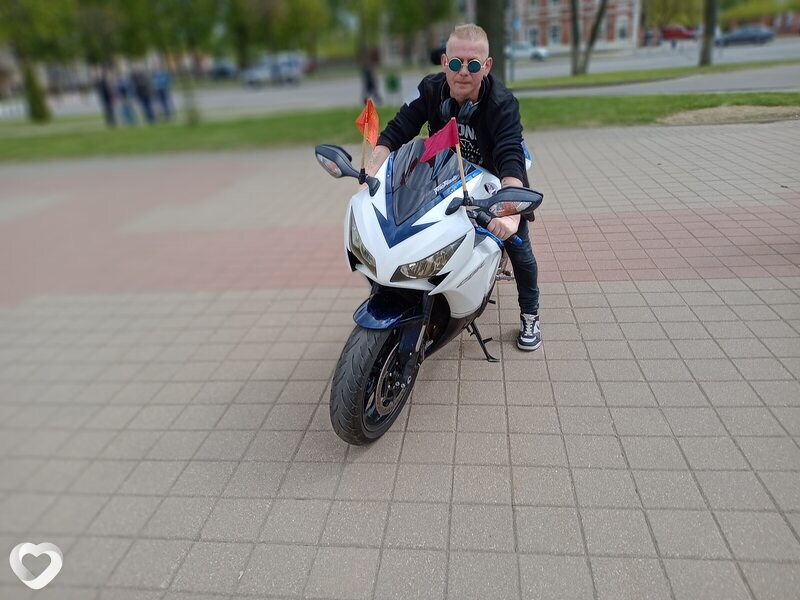 Артём, 38, Орше — анкета №2243742