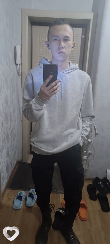Денис, 22, Владивостоке — анкета №2244490