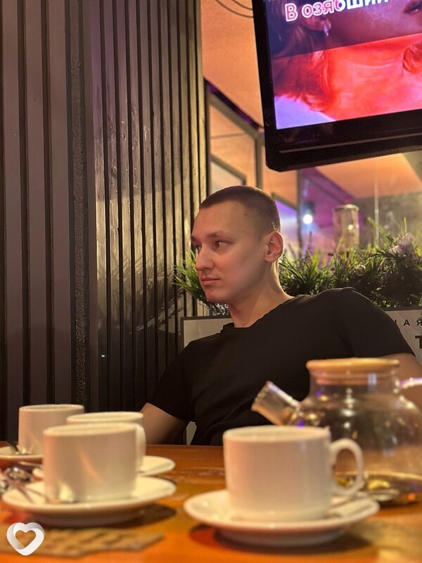 Александр, 27, Москве — анкета №2244473
