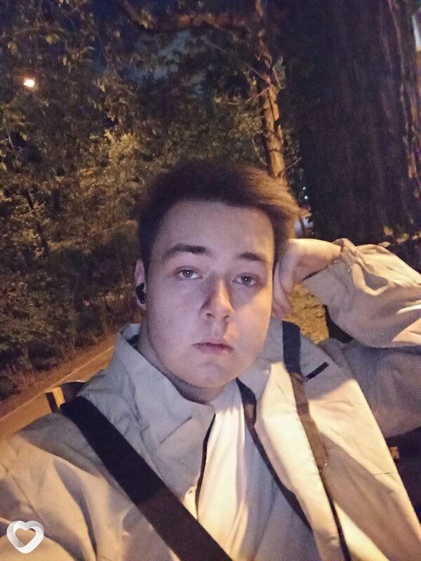 Богдан, 19, Москве — анкета №2244450