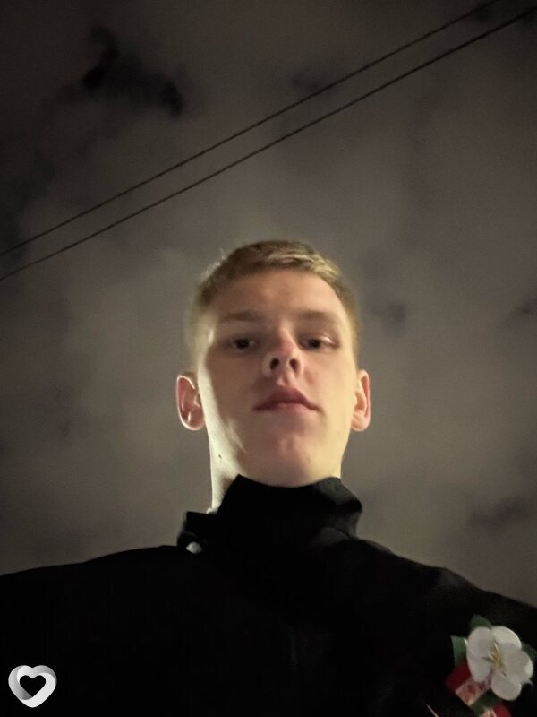 Иван, 20, Минске — анкета №2245195