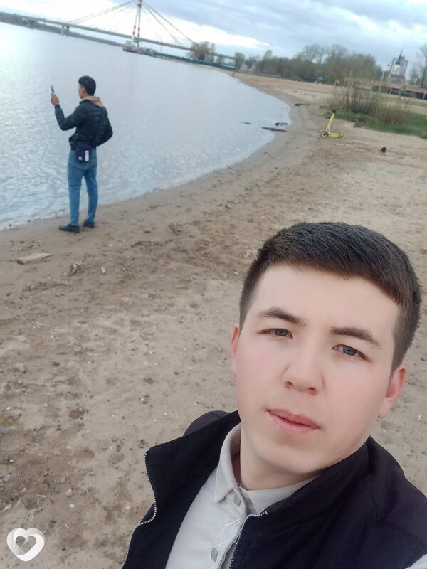 Мухаммад, 22, Череповце — анкета №2245227