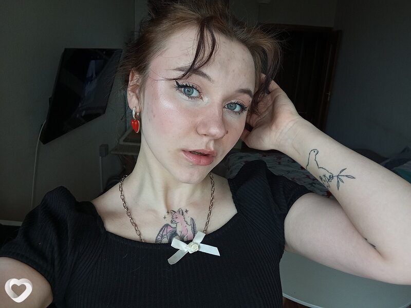 Юлианна, 20, Екатеринбурге — анкета №2245304