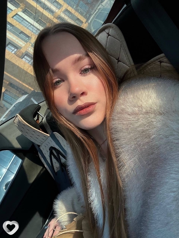 Карина, 20, Перми — анкета №2245695