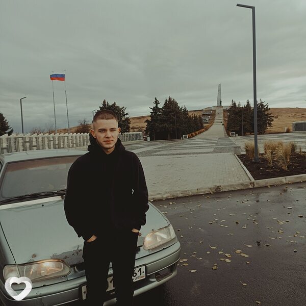 Эдик, 21, Макеевке — анкета №2245743