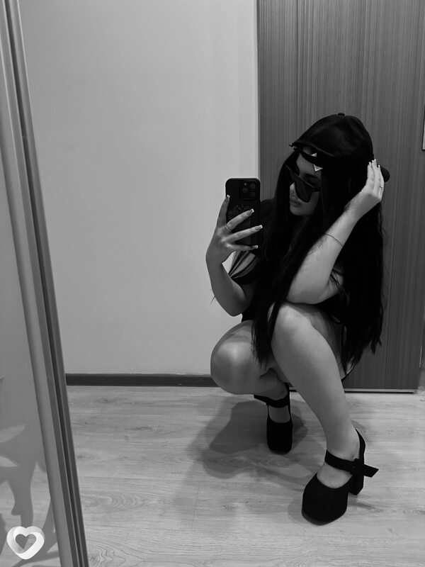 Алина, 23, Москве — анкета №2246055
