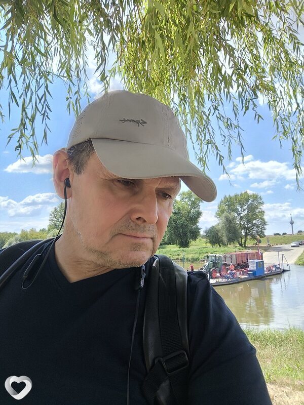Oleg, 61, Киеве — анкета №2246127