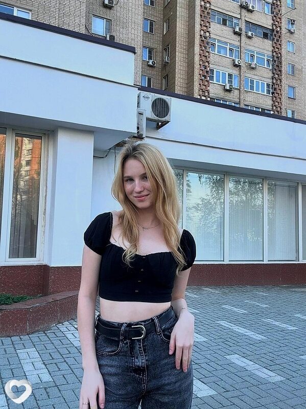 Дарья, 22, Москве — анкета №2246175