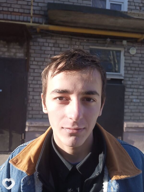 Артём, 20, Запорожье — анкета №2246696