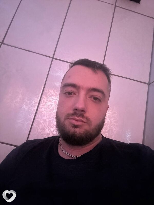 Александр, 29, Луганске — анкета №2246577