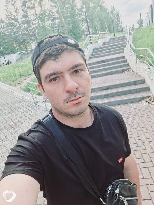 Janik, 27, Свободном — анкета №2247562