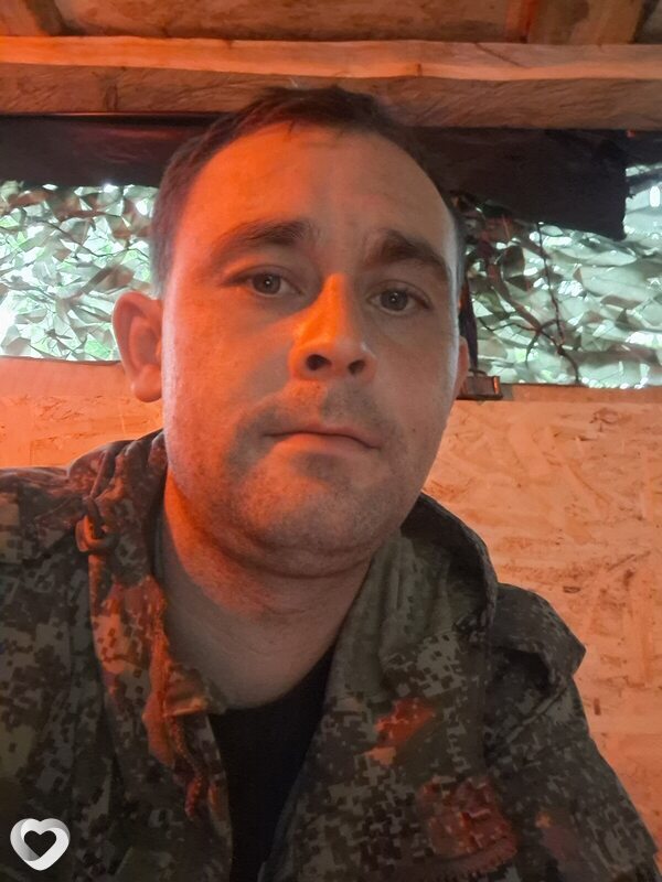 Игорь, 31, Красном Луче — анкета №2247120